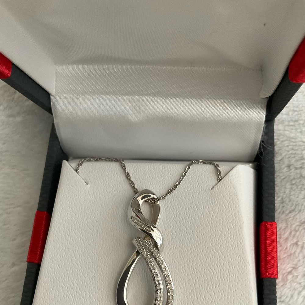 NWT 1/10CT TW DIAMOND STERLING SILVER - Picture 2 of 10